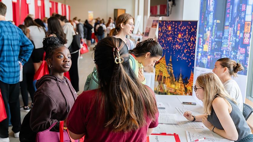 Image of students at Study Abroad fair.